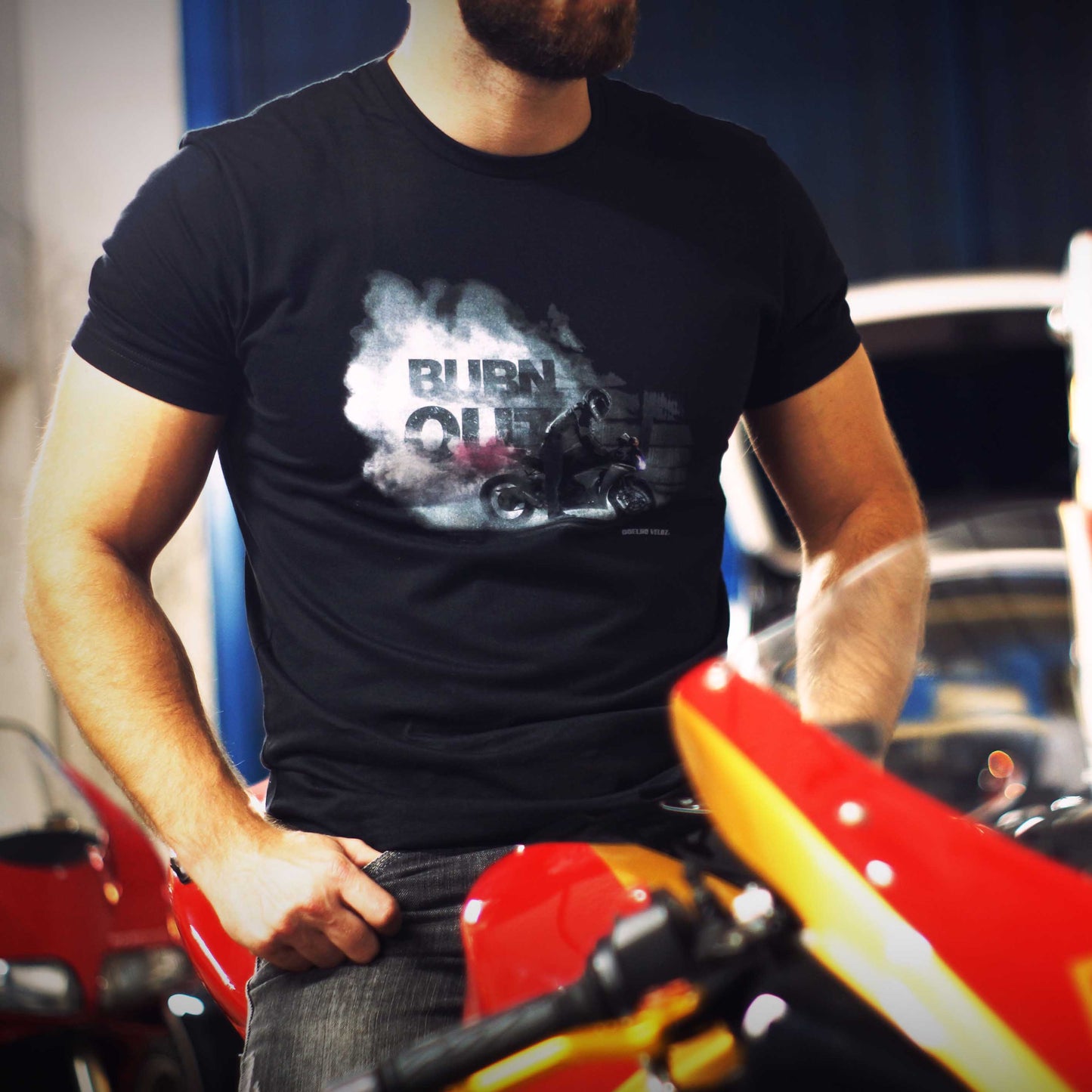 Camiseta Motociclista na Cor Preta Racing Rabbit | Coelho Veloz